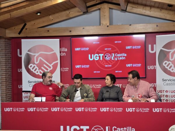 Rueda de Prensa sobre la situación de el Operativo de incendios en CyL.